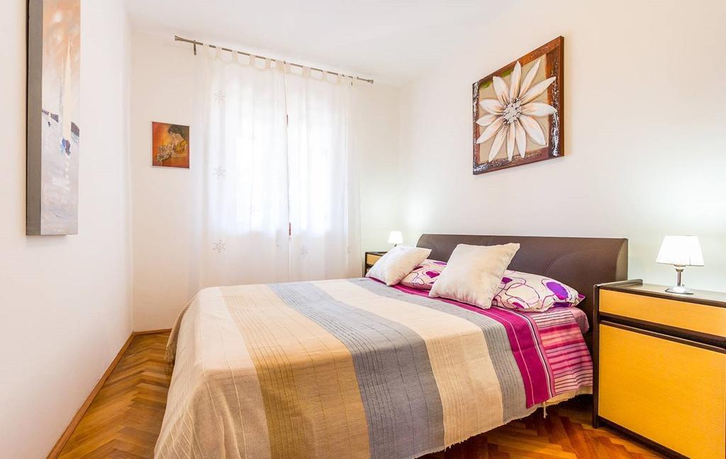 Apartments Racchi Banjole Exterior photo