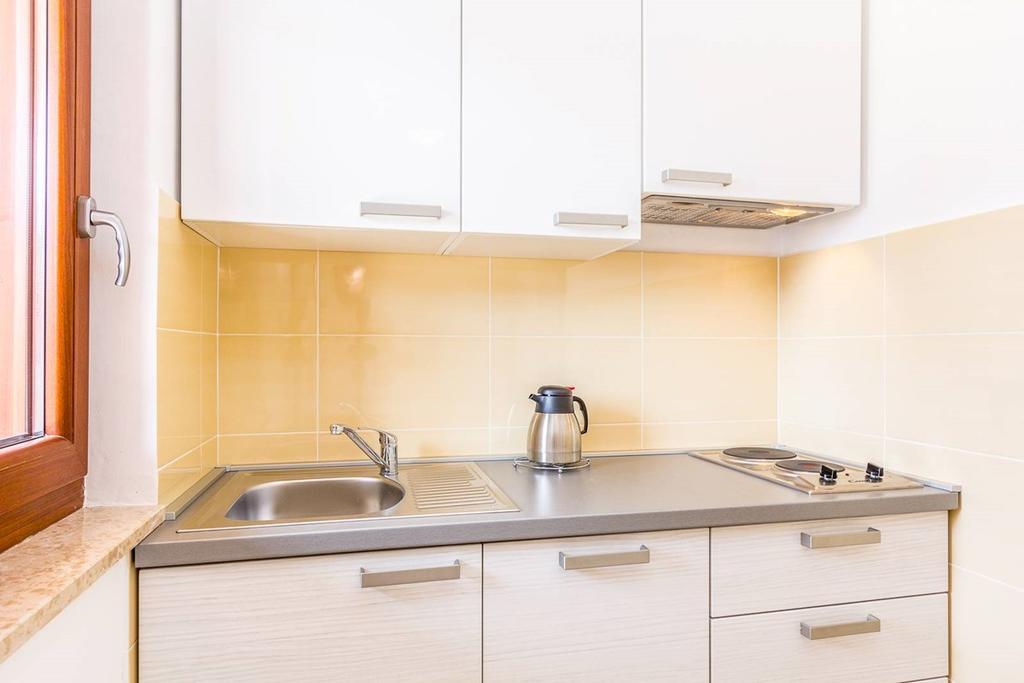 Apartments Racchi Banjole Exterior photo