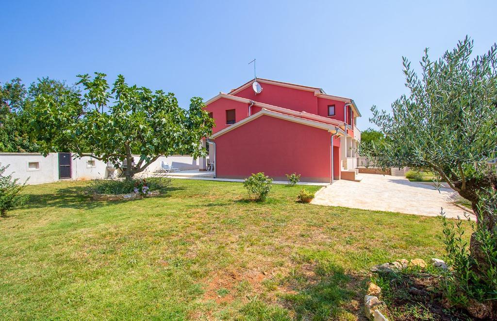 Apartments Racchi Banjole Exterior photo